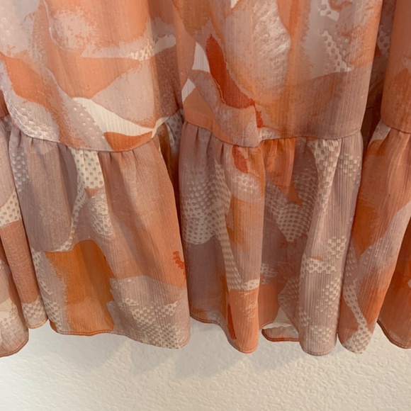 Express Mini Shift Dress Womens Size Large Floral Ruffle Neck Tiered Boho Fairy - Picture 6 of 11